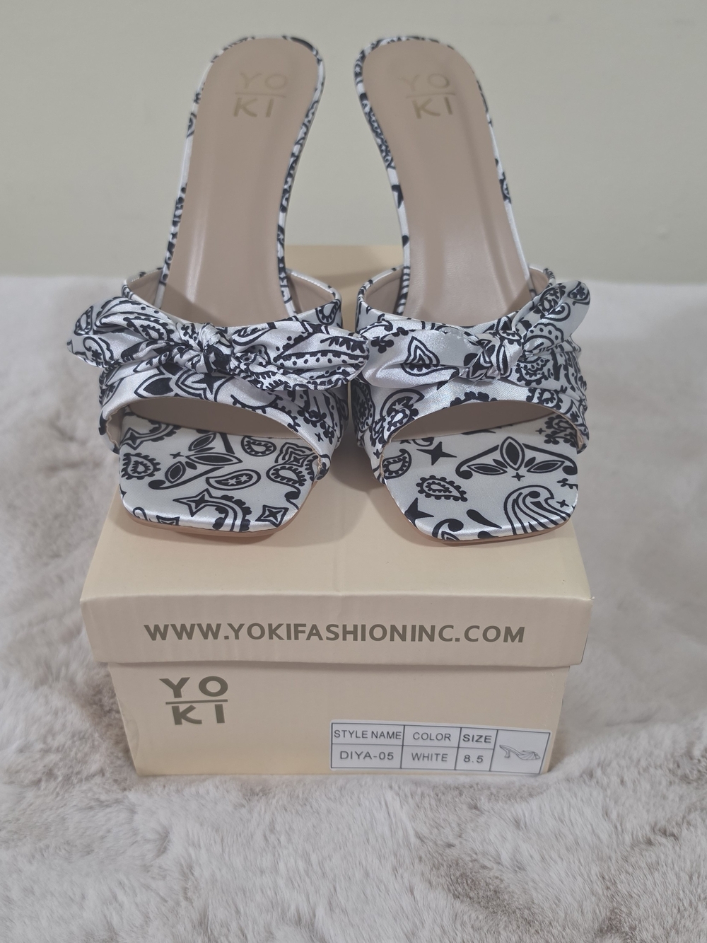Yoki White Patterned Knot Slide Heels for Women